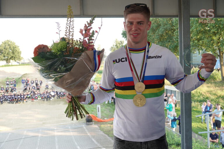 Feestelijke huldiging voor olympisch kampioen BMX’er Niek Kimmann